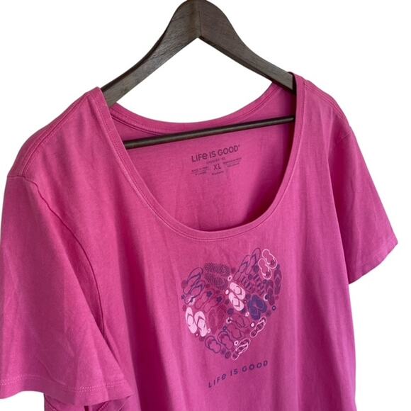 Life is Good Flip-Flop Heart Scoop Neck Crusher Tee- XL - Picture 3 of 5